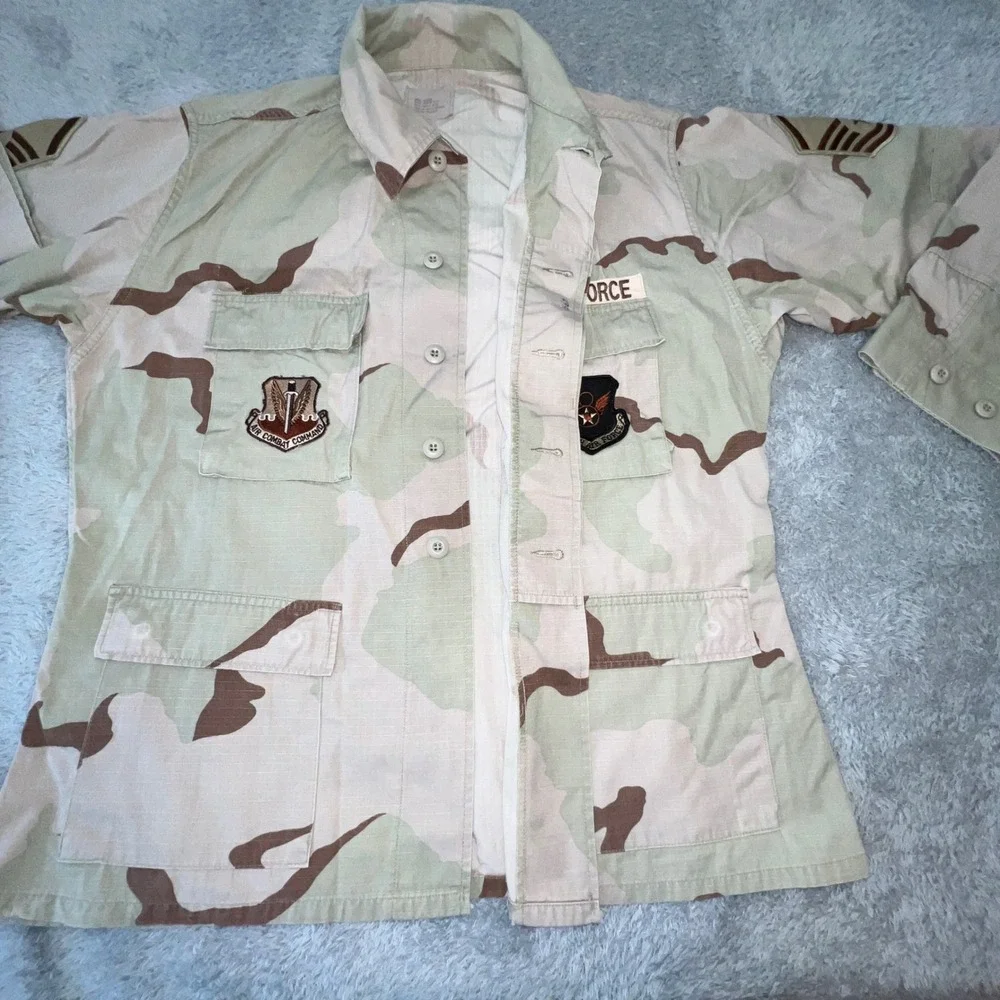 VTG USAF Air Force Desert Camo Combat Coat Jacket Military Patches Stripes Large